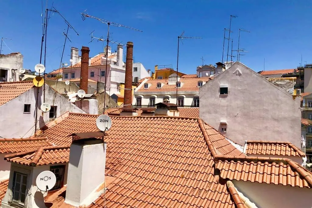 32 3 - Lisbon City Life Private Apartment, Bairro Alto Apartment